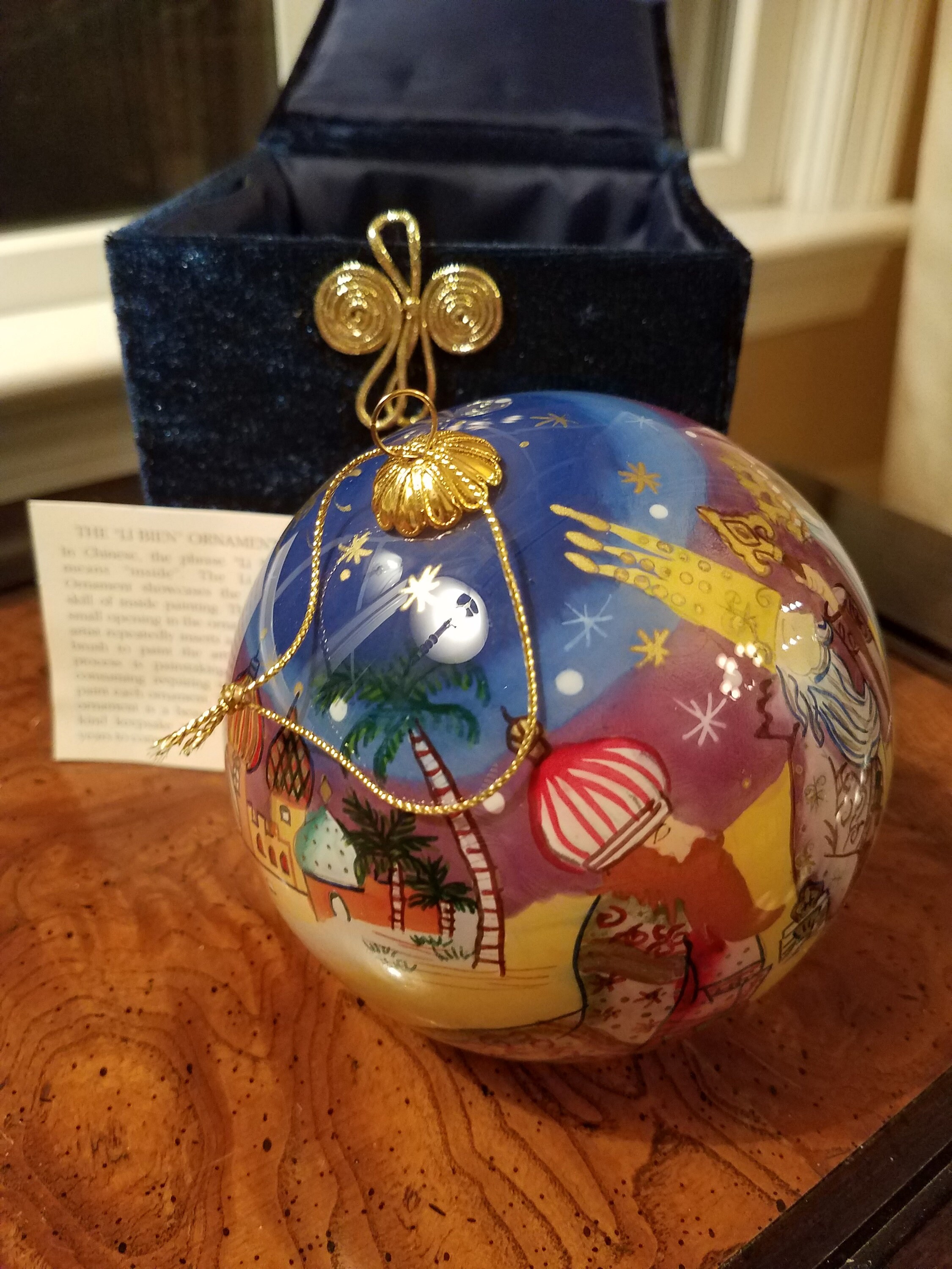 Beautiful large reverse glass painted ornament li bien ornament 3 wise