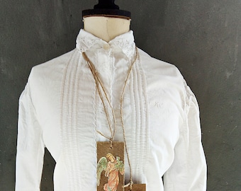 Lovely white Victorian antique blouse, camisole, bodice, french, folk art blouse, costume, summer blouse....CHARMANT!