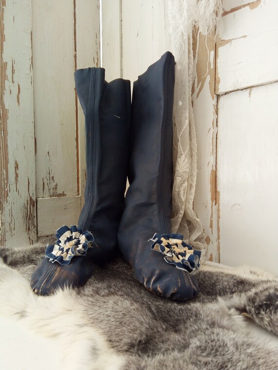 Lovely antique costume boots, ballet boots, pierro