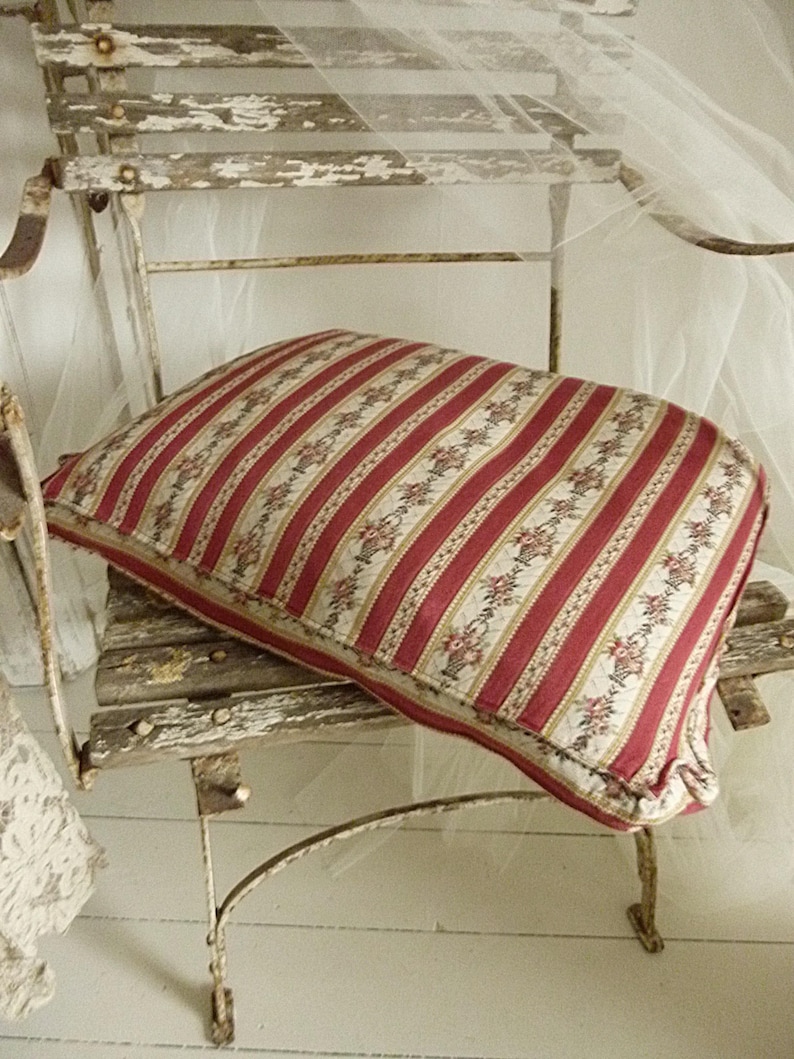 boudoir JDL....CHARMANT! with feather filling Beautiful antique French chair cushion french living shabby