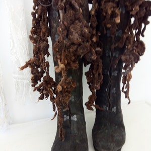 Original vintage theater boots, handmade boots, devil boots of Mephisto from Johann von Goethe&#39;s Faust, primitive man,,,..CHARMANT!
