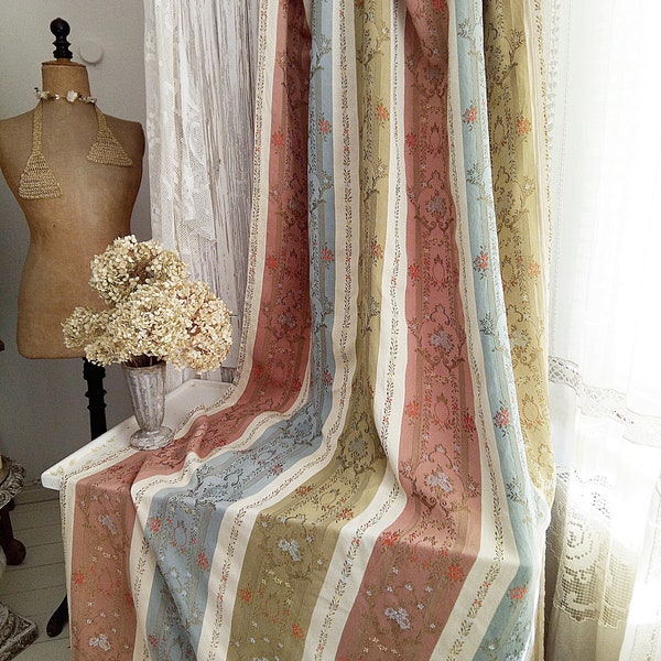 Beautiful french window curtain...CHARMANT!