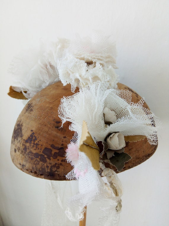 Lovely antique bridal hair wreath, flower wreath,… - image 4