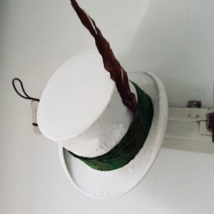 Antique Top Hat, Chapeau Claque, 1900, Circus Hat, Costume Hat, Theater Hat...CHARMANT!
