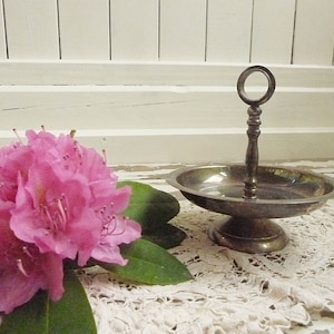 Preview..........Vintage silver plated small supplier bowl, shabby, brocante, french living, boudoir, antique french, JDL....CHARMANT!