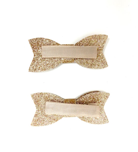 Set of 2 Gold Sparkly Bow Hair Clips - Etsy Ireland display picture 3