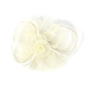 Cream / Ivory Feather Fascinator Hair Clip Ladies Day Races Party Wedding
