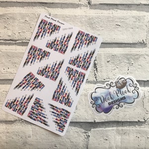 Op de afbeelding: Een vel stickers met een herhalend patroon van kleurrijke mensen in een lijnformatie. De stickers zijn gerangschikt in verschillende vormen en maten, waaronder driehoeken en rechthoeken. Het vel is gelabeld "Doodl Plook Designs DDD-964".