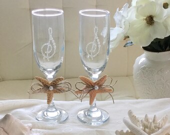Personalized Monogram Beach Wedding Champagne Flutes, Starfish Champagne Glasses, Starfish Champagne Flutes, Beach Decor Glasses Coastal