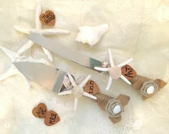 Seashell Beach Wedding Cake Knife & Server. Beach Wedding Decor. Starfish Beach Wedding Cake Knife. Personalized Wedding Knife and Server.