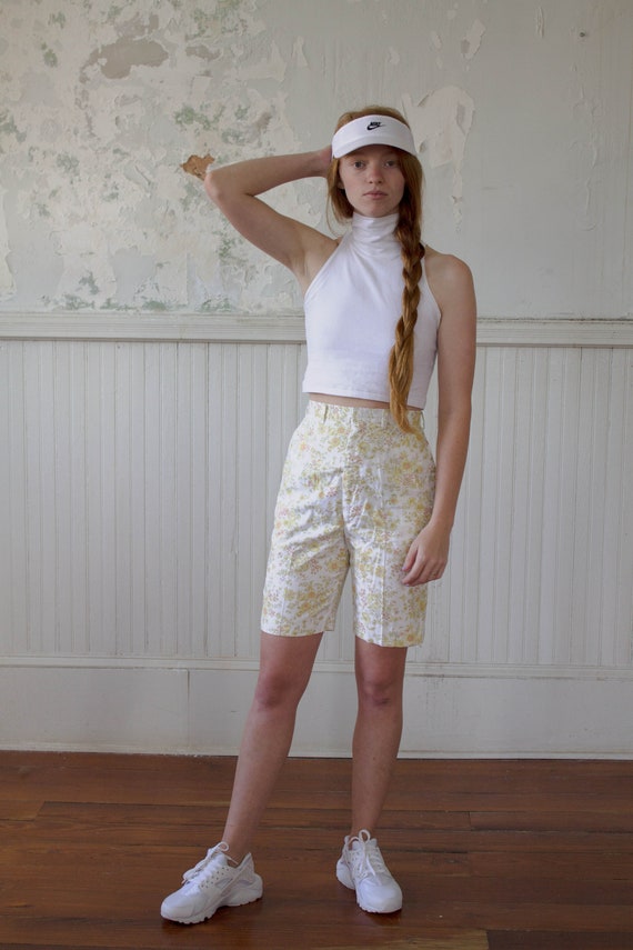 Vintage 1960s Shorts - 1960s 60s Floral Shorts Tro