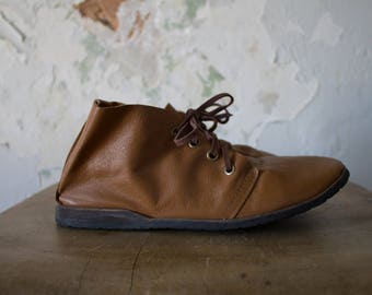 Vintage Chukka Boots - 70s 1970s Brown Leather Booties - Ankle Boots Soft 6.5 6