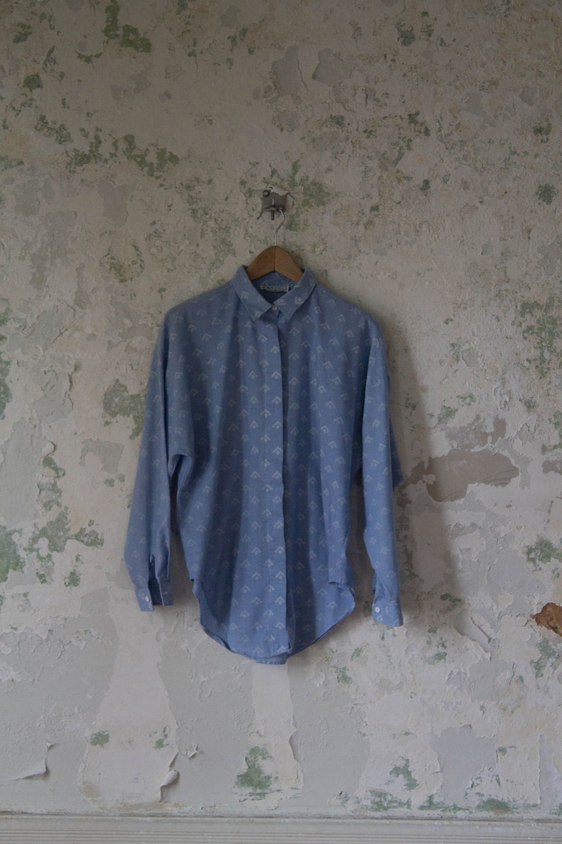 1980s 80s Blue White Button Up Shirt Geometric Preppy Small Medium Vintage Oxford Shirt