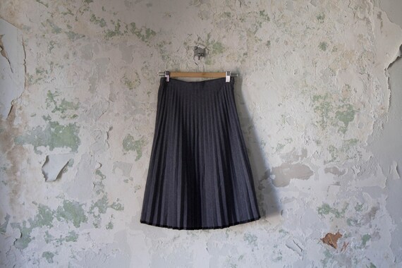 Vintage Pleated Skirt - 1970s 70s Gray Blue Skirt