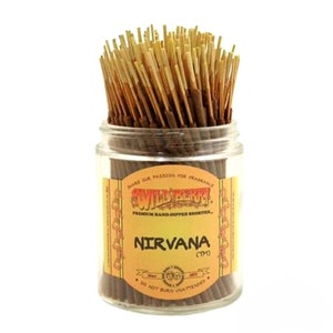 Nirvana Räucherstäbchen. Räucherstäbchen der Marke Waldbeere. Shortie Räucherstäbchen. Stark duftende Räucherstäbchen