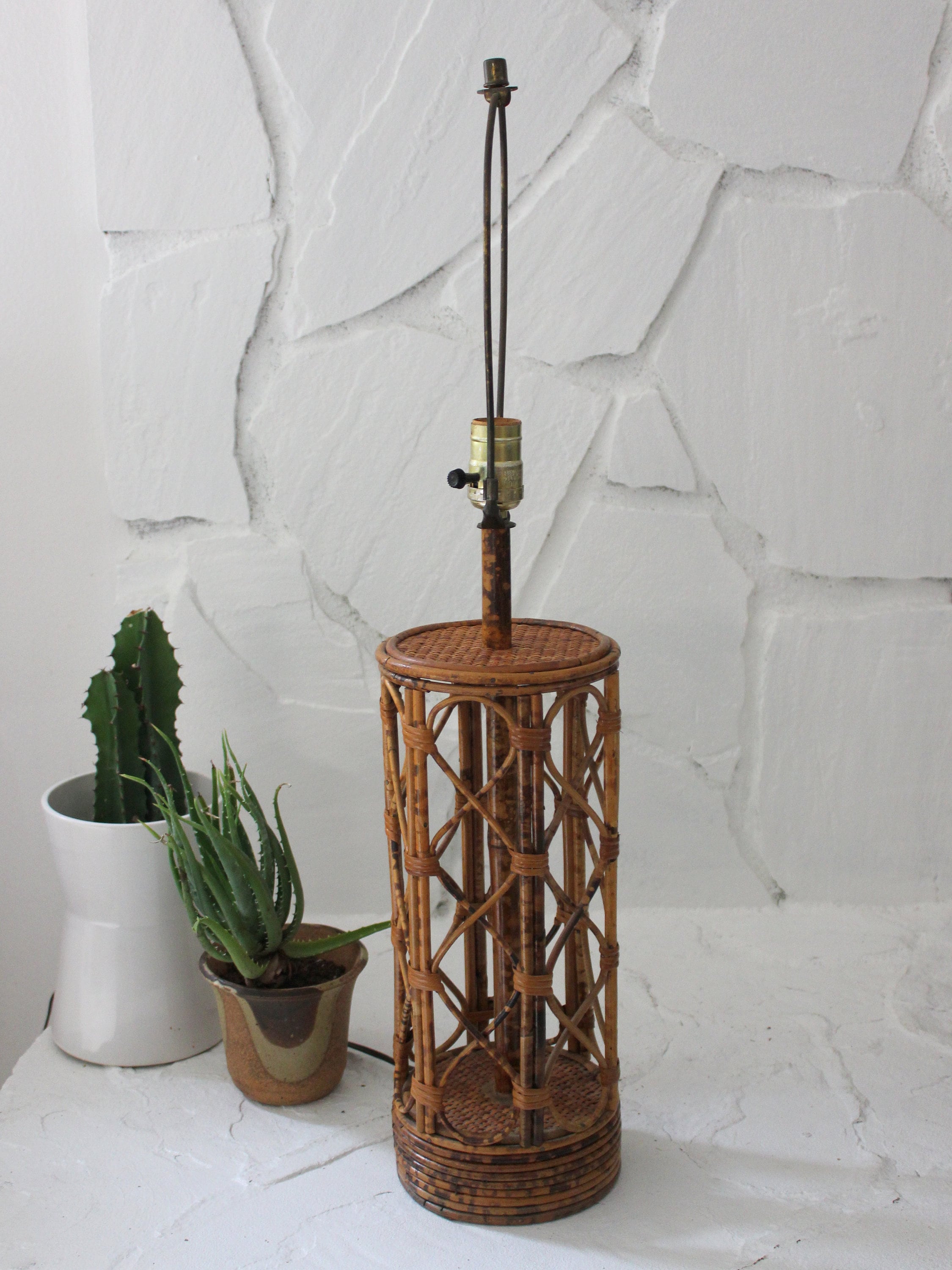 tiki table lamp