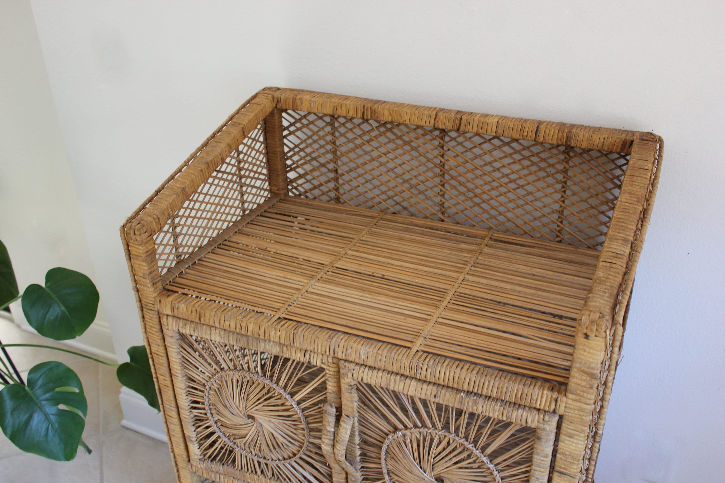 Vintage Rattan Entry Console Bar