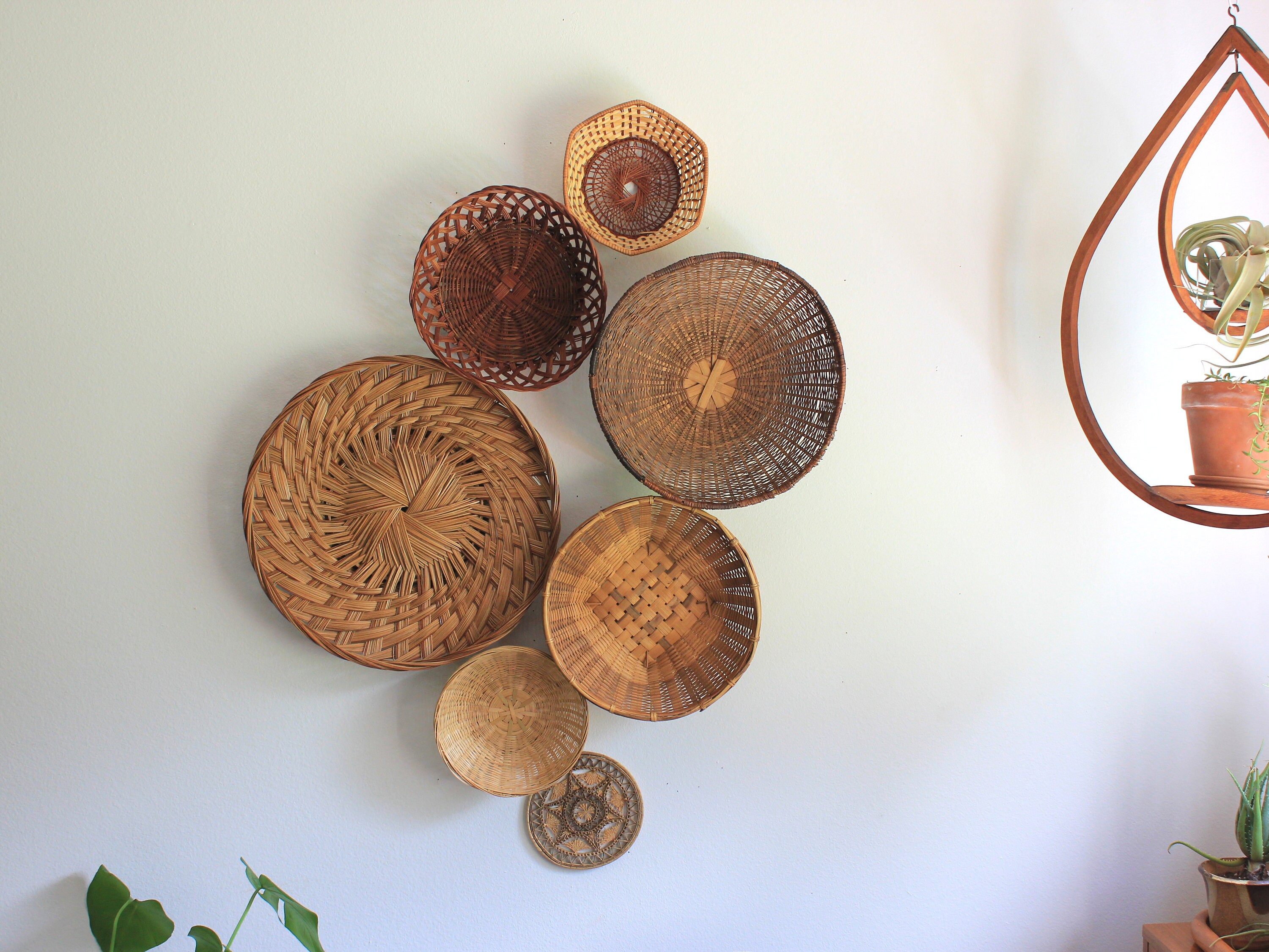 Beautiful Bohemian Basket Grouping Set of 7 Rattan Woven Wall Art