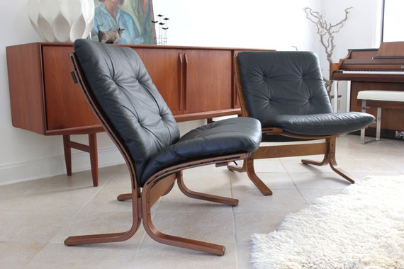 Pair Westnofa Vestlandske Leather Siesta Chairs by Ingmar Relling
