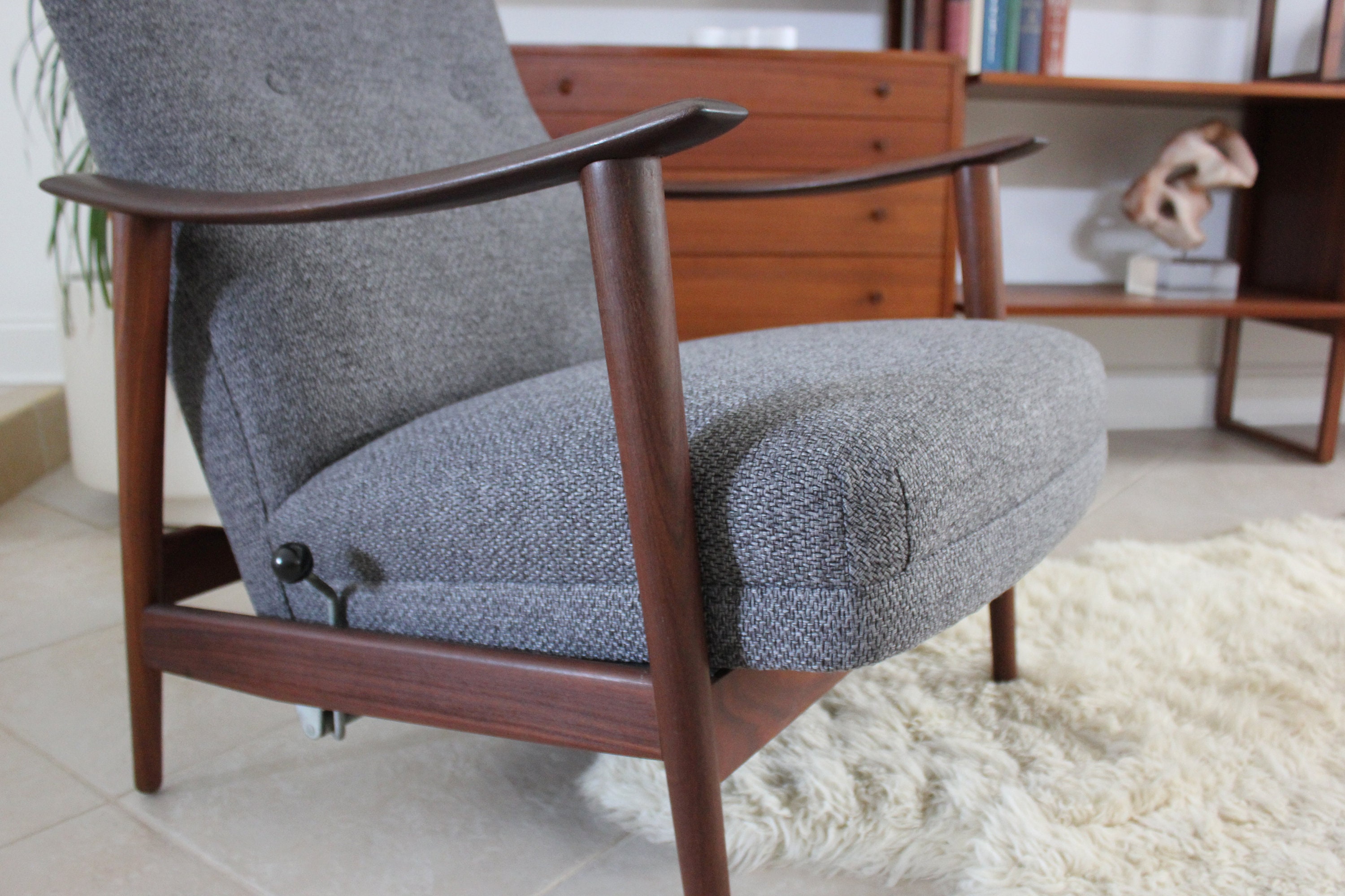 Mid Century Modern Scandinavian High Back Reclining Lounge Chair by