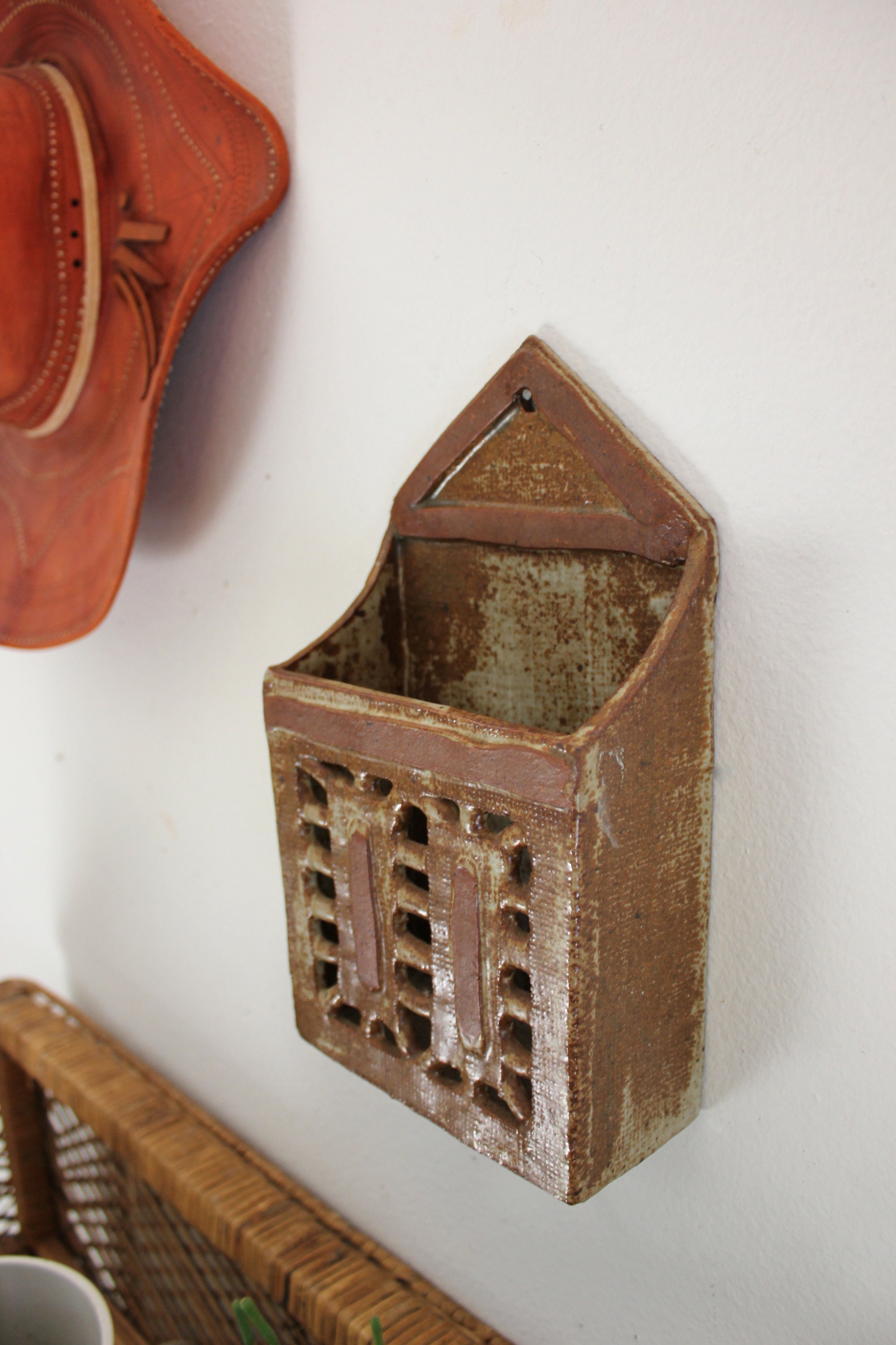 Vintage Handthrown Pottery Mail Holder Letter Catchall