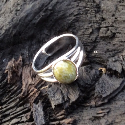 Connemara marble ring . Gemstone adjustable silver plated ring. Irish cabochon Irish Jewelry. Irish gift. Made in Ireland. Irish ring.