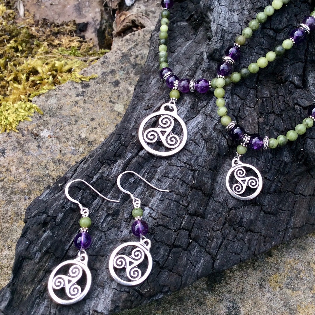 Collier Et Boucles D'oreilles Celtic Ore - En Alliage Argenté Plaqué Argent, Motif Celtique, Neuf Sans Emballage
