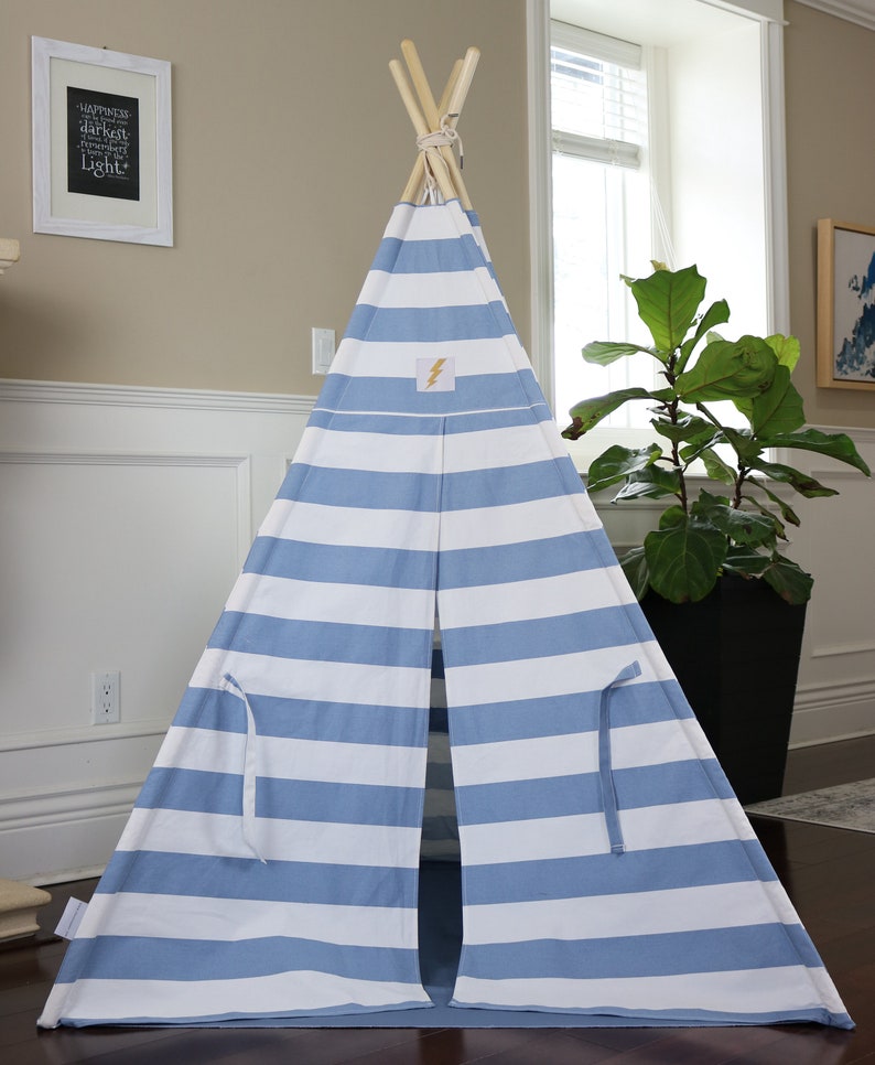 Jeffery Teepee Package with poles, LED light, matching flags banner and storage bag image 6