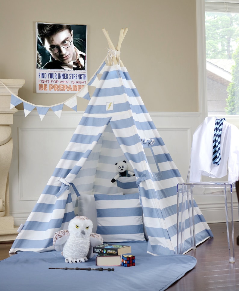 Jeffery Teepee Package with poles, LED light, matching flags banner and storage bag image 1