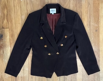 Blazer marrón vintage: Chaqueta con botones esmaltados dorados de Parche Paris, talla mediana