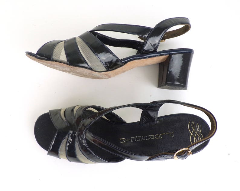Vintage Faux Patent Leather Sandals 80s Black Florsheim Chunky Heel Shoes Size 8M Peep Toe Shoes Slingback Women/'s Wide Heel Sandals