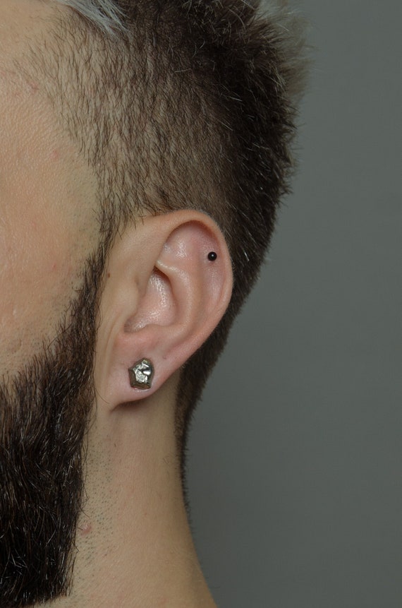 Uneven earrings store