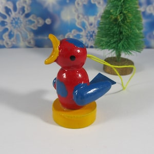 Vintage Wood Bird Ornament Carved Figurine on Base Christmas or Easter Decoration