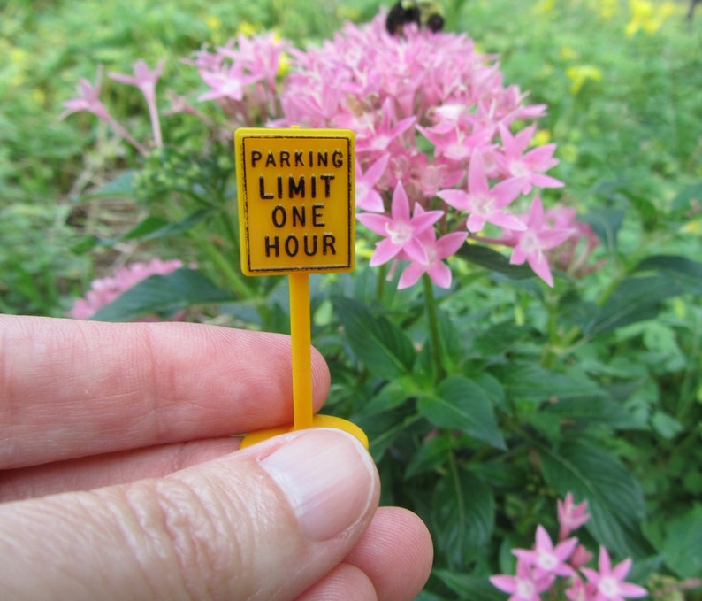 Miniature Parking Sign Plasticville