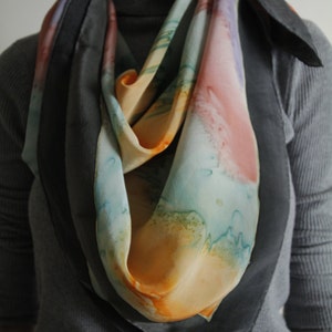 Real Vintage Scarf image 2