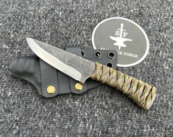 Forged Belt Knife- Jungle Camo Paracord