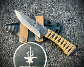 Forged Belt Knife- Tan Paracord