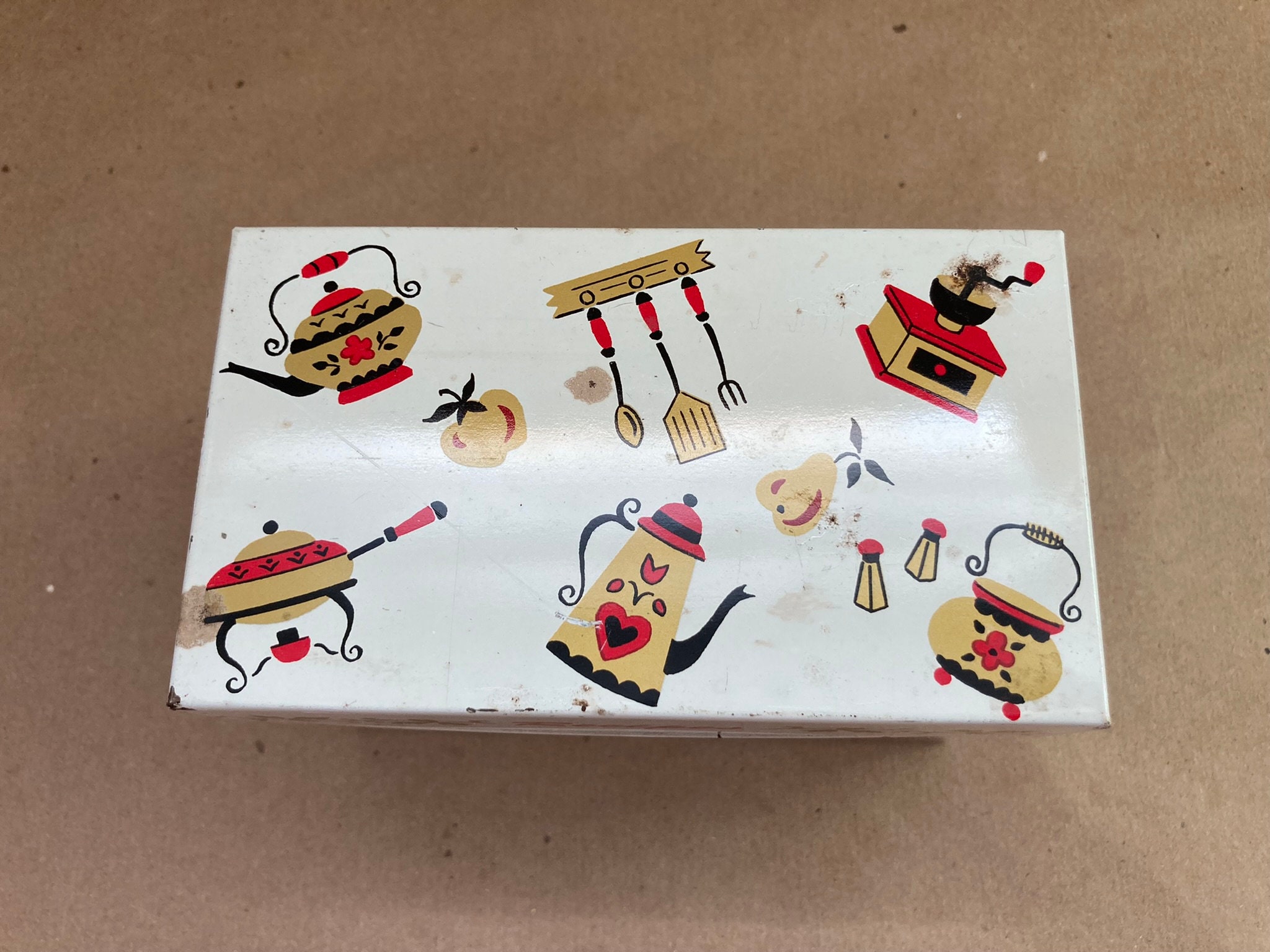 Midcentury Ohio Art Co./ Bryan O. Red and Gold Kitchen Decor Etsy