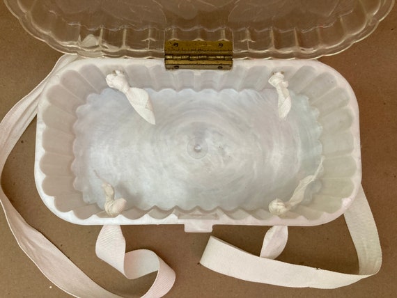 1950s Theresa Bag Co white Lucite purse box - image 5