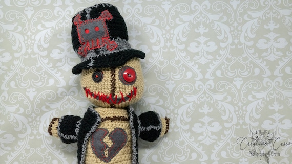 amigurumi voodoo doll