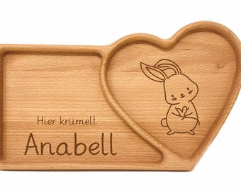 Hier krümelt Snack Schale Teller Brettchen aus Holz mit Herz Form - 30x18x2cm aus Buchenholz geölt. Tolle Geschenkidee für Mädchen und Junge