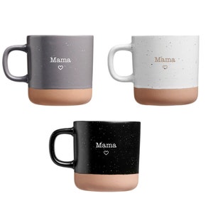 Mom or dad mug made of ceramic with 360ml engraving Gray Black White Mother's Day gift Father's Day gift MAMA rechts v. Griff