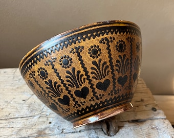 Sweet bowl with hearts made of stoneware, ceramic bowl for fruit, pastries or salad, old bowl from the 70's