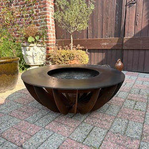 Fire bowl, fire pit, plancha - Corten steel, rust look - two sizes - In stock!