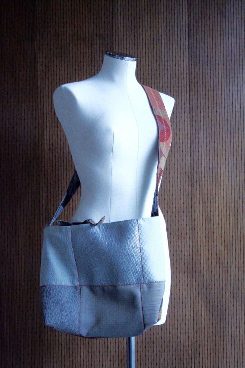 Modern Messenger Bag Laura Joan Orange and Silver image 5