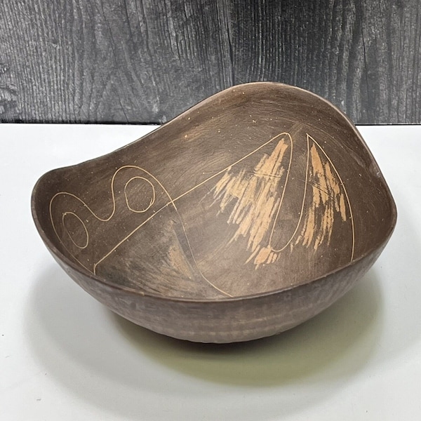 Raymor Italy CAF Ceramiche Artistiche Familiari Brown Etched Pottery Bowl 149 MC