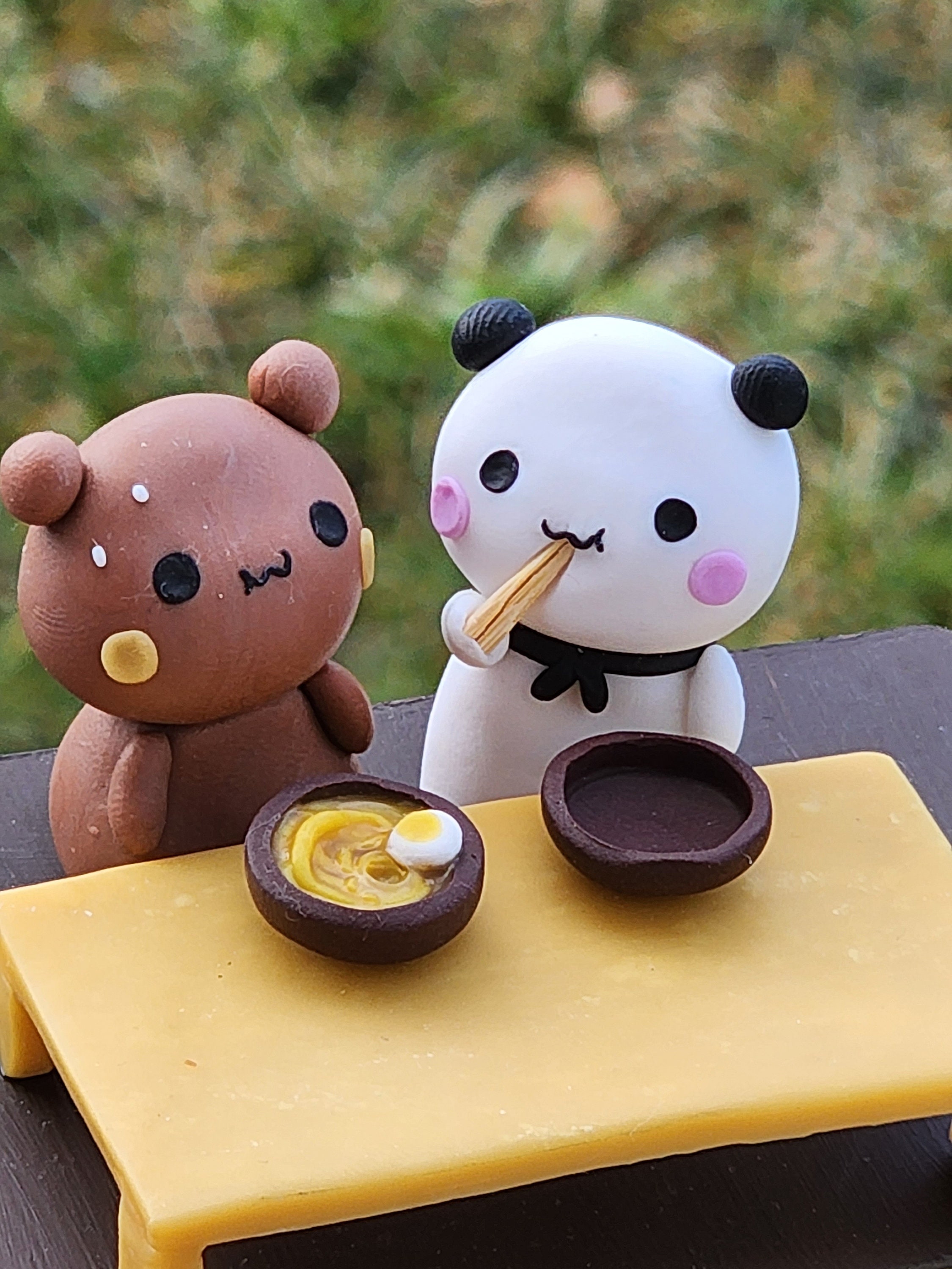 Bubu Dudu isst Ramen zusammen Mini Figur / Pfirsich Goma Miniatur