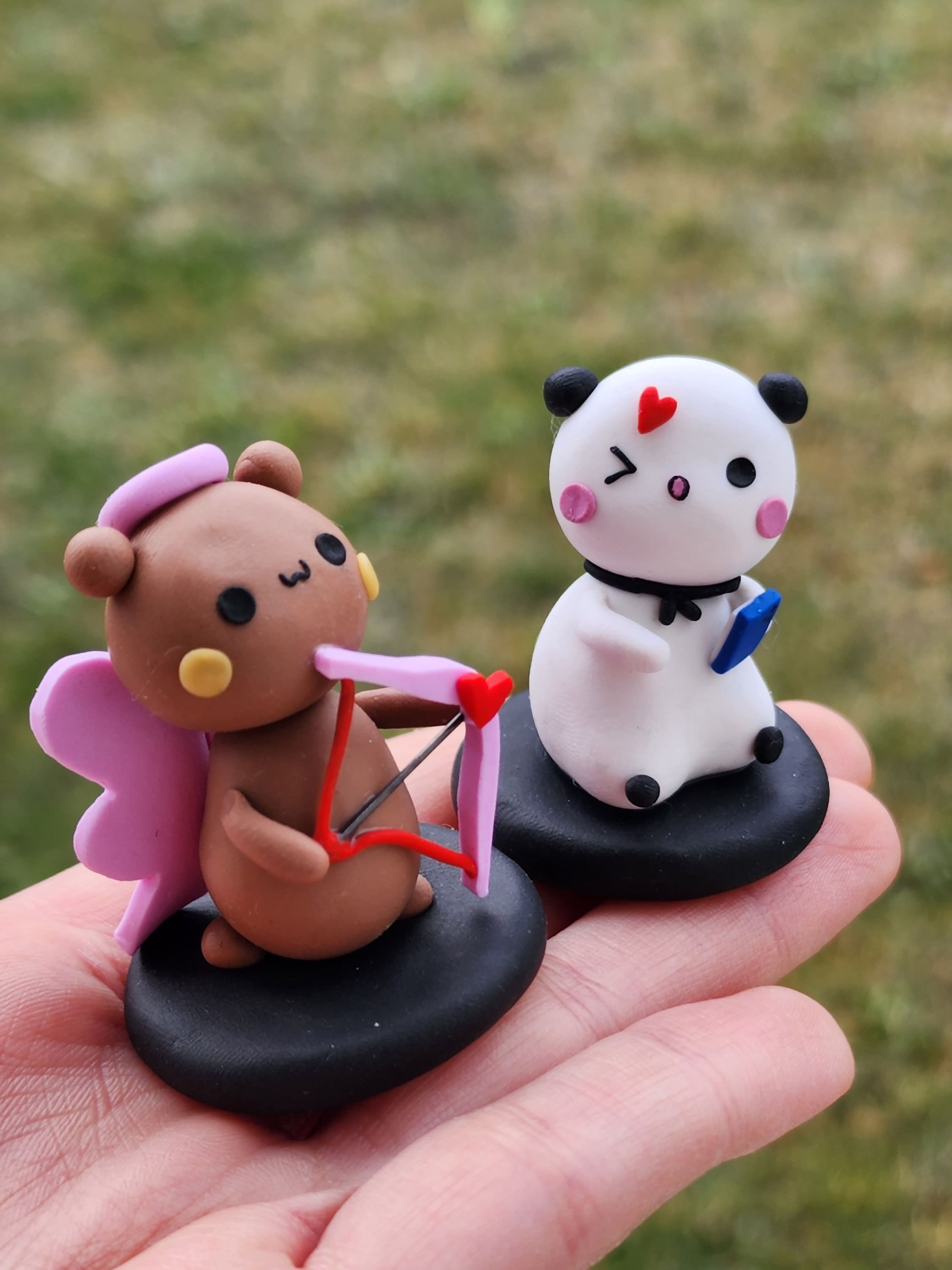 Dudu♡ Bubu Dudu Love Arrow Mini Figure / Peach Goma Miniature