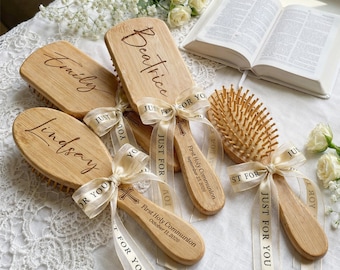 First Communion Gifts for Girls, First Holy Communion Brush, Religious Gift, Gifts from Godparents, Personalized Communion Brush for Girls
