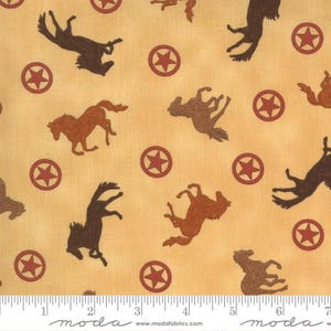 Moda Fabric -- 1 Yard x 44&quot; Home on The Range by Deb Strain Pattern # 19994-14 Cotton Quilting Fabric